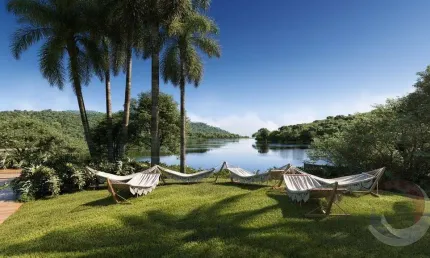 Apartamento para Venda em Florianópolis, Lagoa Da Conceição, 3 dormitórios, 3 suítes, 5 banheiros, 4 vagas
