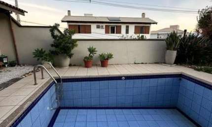 Apartamento para Venda em Florianópolis, Itaguaçu, 4 dormitórios, 2 suítes, 5 banheiros, 3 vagas