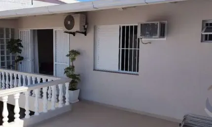 Casa para Venda em Florianópolis, Estreito, 3 dormitórios, 2 suítes, 4 banheiros, 2 vagas