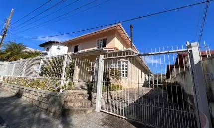 Casa para venda em florianópolis, monte verde, 4 dormitórios, 3 suítes, 6 banheiros, 4 vagas
