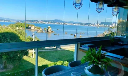 Apartamento para venda em florianópolis, abraão, 3 dormitórios, 3 suítes, 4 banheiros, 3 vagas