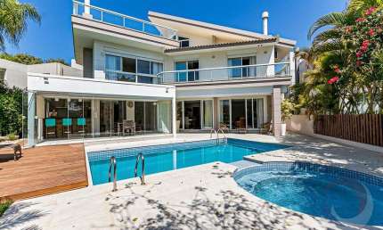 Casa para Venda em Florianópolis, Jurerê Internacional, 4 dormitórios, 4 suítes, 6 banheiros, 5 vagas