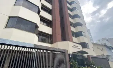 Apartamento para Venda em Florianópolis, Centro, 4 dormitórios, 1 suíte, 2 banheiros, 2 vagas