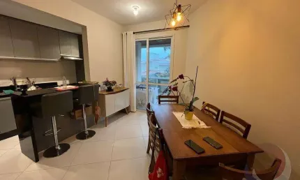 Apartamento para Venda em Florianópolis, Carvoeira, 2 dormitórios, 1 suíte, 2 banheiros, 1 vaga