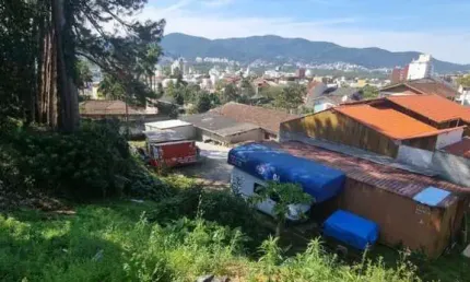 Terreno à venda na Rua Álvaro Ramos, Trindade, Florianópolis