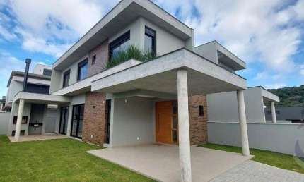 Casa para Venda em Florianópolis, Rio Tavares, 3 dormitórios, 1 suíte, 3 banheiros, 2 vagas