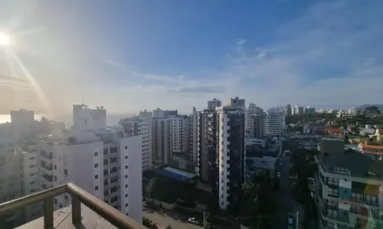 Cobertura para Venda em Florianópolis, Centro, 3 dormitórios, 3 suítes, 5 banheiros, 5 vagas