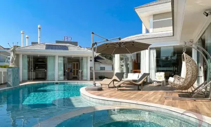 Casa para venda em florianópolis, jurerê internacional, 8 dormitórios, 6 suítes, 8 banheiros, 8 vagas