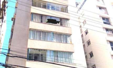 Apartamento para Venda em Florianópolis, Centro, 2 dormitórios, 1 suíte, 3 banheiros, 1 vaga