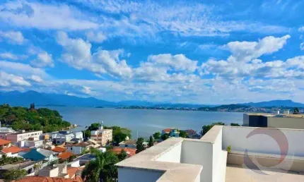 Cobertura para Venda em Florianópolis, Bom Abrigo, 3 dormitórios, 1 suíte, 3 banheiros, 2 vagas