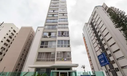 Apartamento para Venda em Florianópolis, Centro, 3 dormitórios, 1 suíte, 3 banheiros, 1 vaga