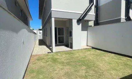 Casa para Venda em Florianópolis, Campeche, 3 dormitórios, 1 suíte, 2 banheiros, 2 vagas