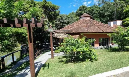 Casa para Venda em Florianópolis, Sambaqui, 5 dormitórios, 3 suítes, 5 banheiros, 2 vagas