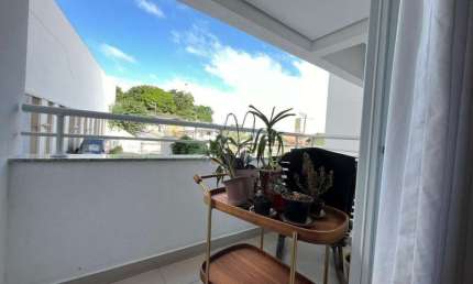 Apartamento para Venda em Florianópolis, Capoeiras, 2 dormitórios, 1 suíte, 2 banheiros, 2 vagas
