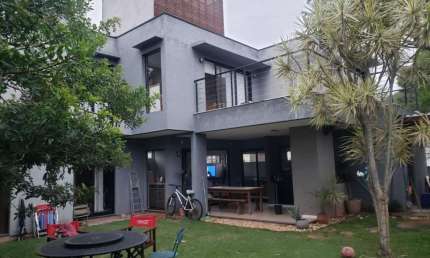 Casa para Venda em Florianópolis, Rio Tavares, 4 dormitórios, 2 suítes, 4 banheiros, 2 vagas