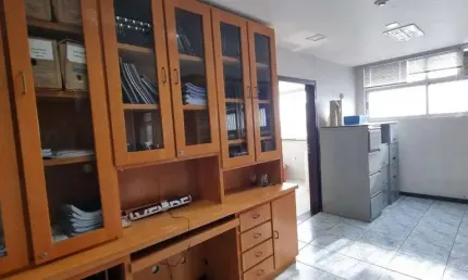 Sala comercial para venda em florianópolis, centro, 2 banheiros