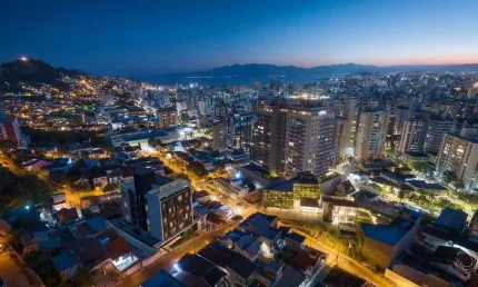 Apartamento para Venda em Florianópolis, Centro, 1 dormitório, 1 banheiro