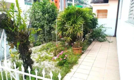 Casa para Venda em Florianópolis, Agronômica, 5 dormitórios, 2 suítes, 3 banheiros, 2 vagas