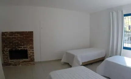 Pousada para Venda em Florianópolis, Canasvieiras, 5 dormitórios, 5 suítes, 6 banheiros, 3 vagas