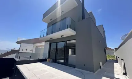 Casa para Venda em Florianópolis, Jardim Atlântico, 3 dormitórios, 1 suíte, 3 banheiros, 2 vagas