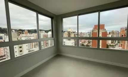 Apartamento para venda em florianópolis, centro, 3 dormitórios, 3 suítes, 4 banheiros, 1 vaga