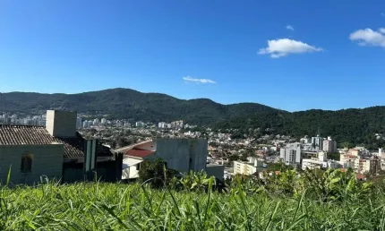 Terreno para Venda em Florianópolis, Córrego Grande