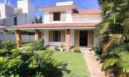 Casa para Venda em Florianópolis, Jurerê Internacional, 5 dormitórios, 3 suítes, 4 banheiros, 3 vagas