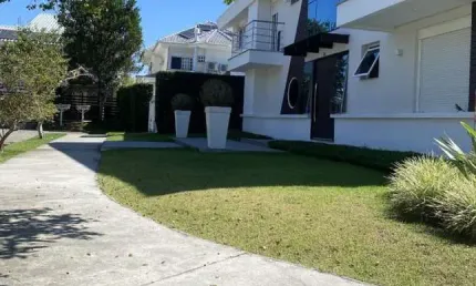 Casa para Venda em Florianópolis, Jurerê Internacional, 5 dormitórios, 5 suítes, 6 banheiros, 2 vagas