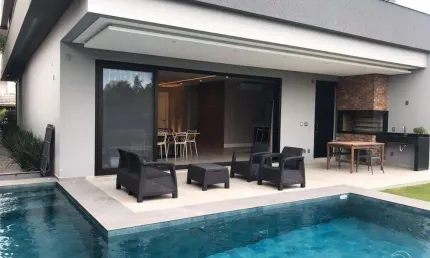 Casa para Venda em Florianópolis, Jurerê Internacional, 5 dormitórios, 4 suítes, 6 banheiros, 3 vagas