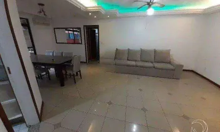 Apartamento para Venda em Florianópolis, Centro, 3 dormitórios, 1 suíte, 2 banheiros, 1 vaga