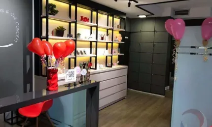 Loja Comercial para Venda em Florianópolis, Centro, 1 banheiro, 1 vaga