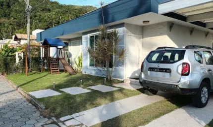 Casa para Venda em Florianópolis, Cachoeira Do Bom Jesus, 4 dormitórios, 3 suítes, 4 banheiros, 2 vagas