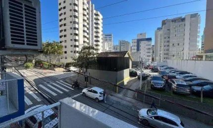 Apartamento para Venda em Florianópolis, Centro, 3 dormitórios, 1 suíte, 2 banheiros, 1 vaga