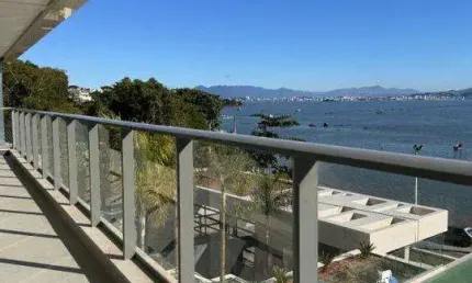 Apartamento para Venda em Florianópolis, Cacupé, 3 dormitórios, 3 suítes, 5 banheiros, 3 vagas