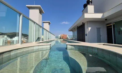 Apartamento para Venda em Florianópolis, Centro, 2 dormitórios, 2 suítes, 3 banheiros, 1 vaga
