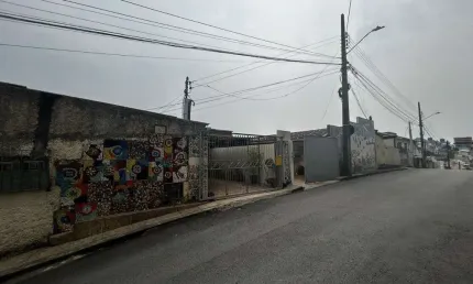 Terreno à venda na Rua Santos Saraiva, Capoeiras, Florianópolis