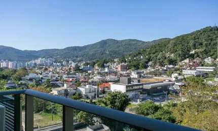 Apartamento para Venda em Florianópolis, Córrego Grande, 1 dormitório, 1 banheiro, 3 vagas