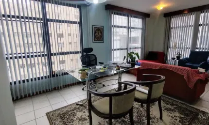 Sala Comercial para Venda em Florianópolis, Centro, 1 banheiro, 1 vaga