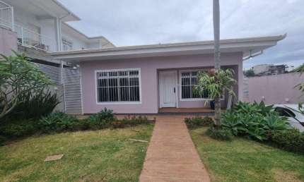 Casa para Venda em Florianópolis, Estreito, 4 dormitórios, 1 suíte, 4 banheiros, 4 vagas