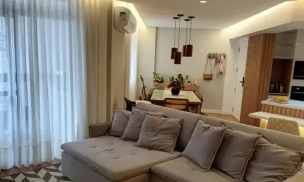 Apartamento para Venda em Florianópolis, Centro, 3 dormitórios, 1 suíte, 3 banheiros, 1 vaga