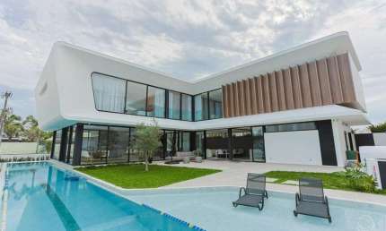 Casa para Venda em Florianópolis, Jurerê Internacional, 7 dormitórios, 5 suítes, 6 banheiros, 7 vagas