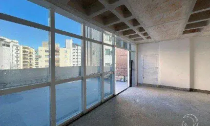 Sala Comercial para Venda em Florianópolis, Centro, 1 banheiro, 1 vaga