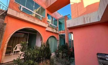 Prédio para Venda em Florianópolis, Campeche, 11 dormitórios, 1 suíte, 7 banheiros, 4 vagas