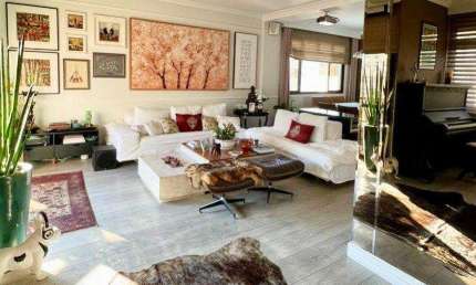 Apartamento para Venda em Florianópolis, Centro, 4 dormitórios, 2 suítes, 3 banheiros, 4 vagas