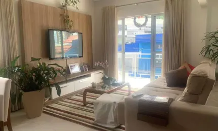 Casa Comercial para Venda em Florianópolis, Trindade, 2 dormitórios, 1 suíte, 3 banheiros, 2 vagas