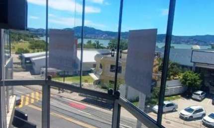 Apartamento para Venda em Florianópolis, Coqueiros, 3 dormitórios, 1 suíte, 3 banheiros, 1 vaga