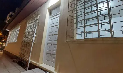 Casa para Venda em Florianópolis, Centro, 4 dormitórios, 1 suíte, 3 banheiros, 1 vaga