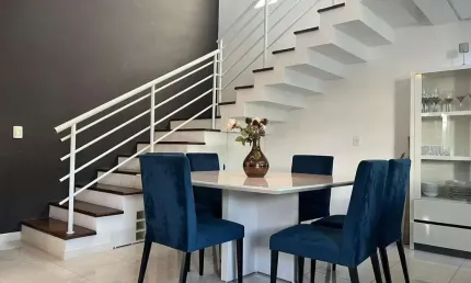 Casa para Venda em Florianópolis, Itacorubi, 4 dormitórios, 3 suítes, 6 banheiros, 2 vagas