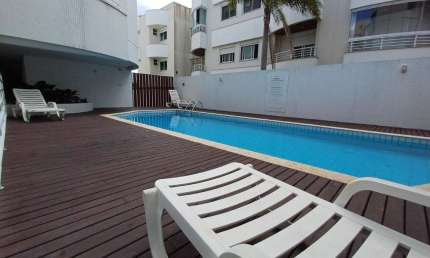 Apartamento para Venda em Florianópolis, Jurerê Internacional, 3 dormitórios, 3 suítes, 4 banheiros, 2 vagas