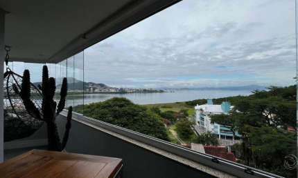 Apartamento para Venda em Florianópolis, João Paulo, 3 dormitórios, 3 suítes, 4 banheiros, 2 vagas